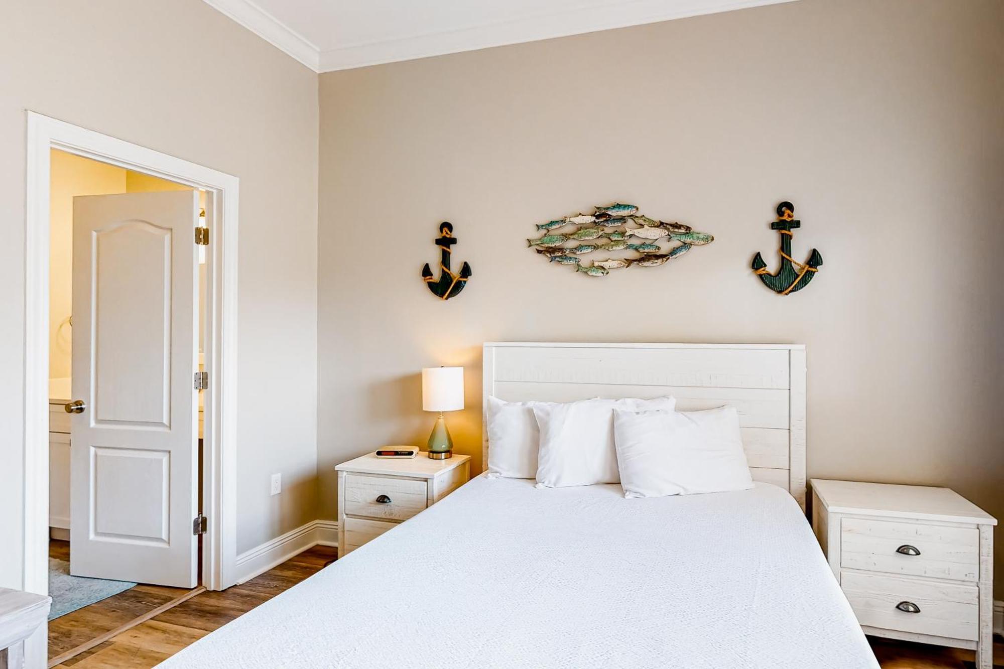 Seascape Lakefront Villas Ντέστιν Δωμάτιο φωτογραφία